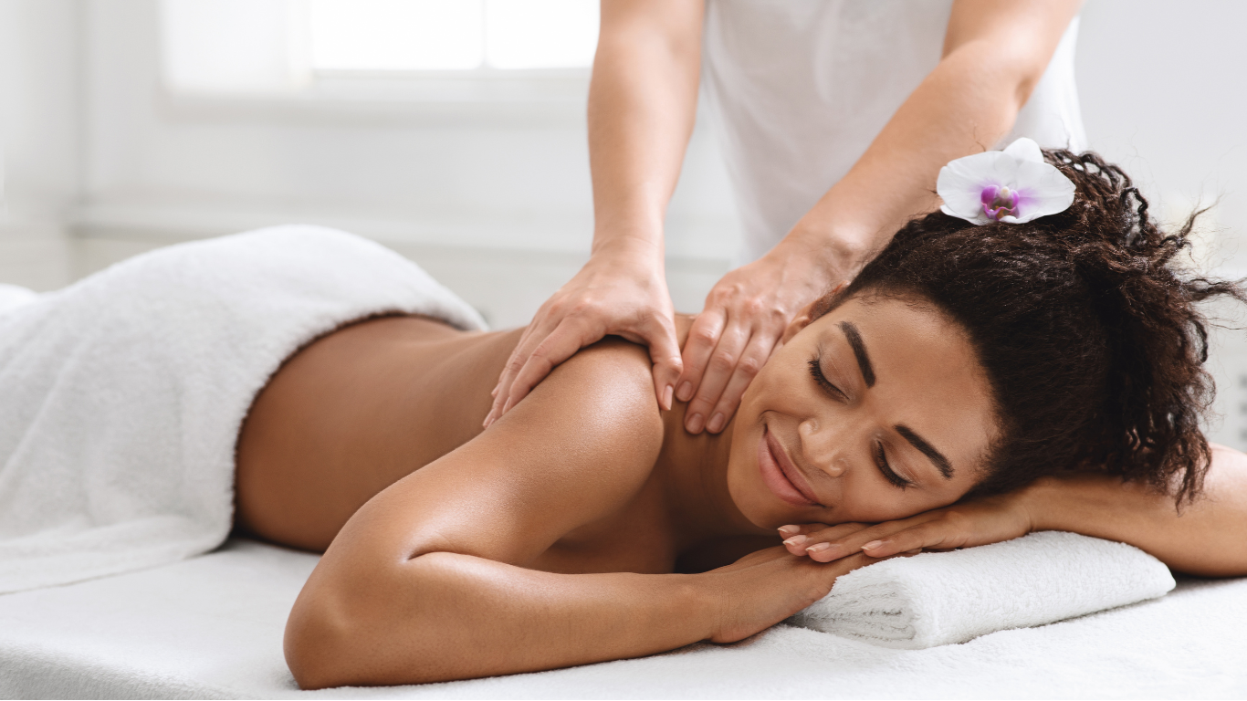 Thee Signature Massage (60 Mins)